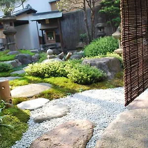  別荘 四季々々しんら京町家うなぎの寝床 日本