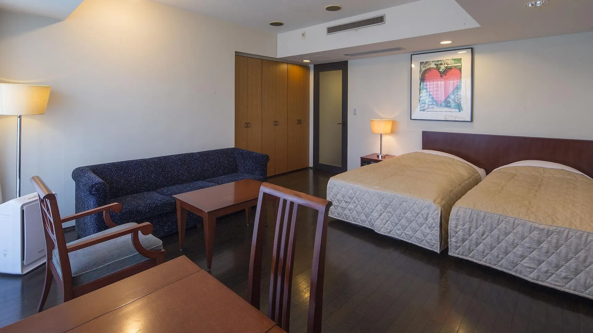 The Residential Suites Fukuoka Fukuoka  Hotel Fukuoka (Fukuoka)