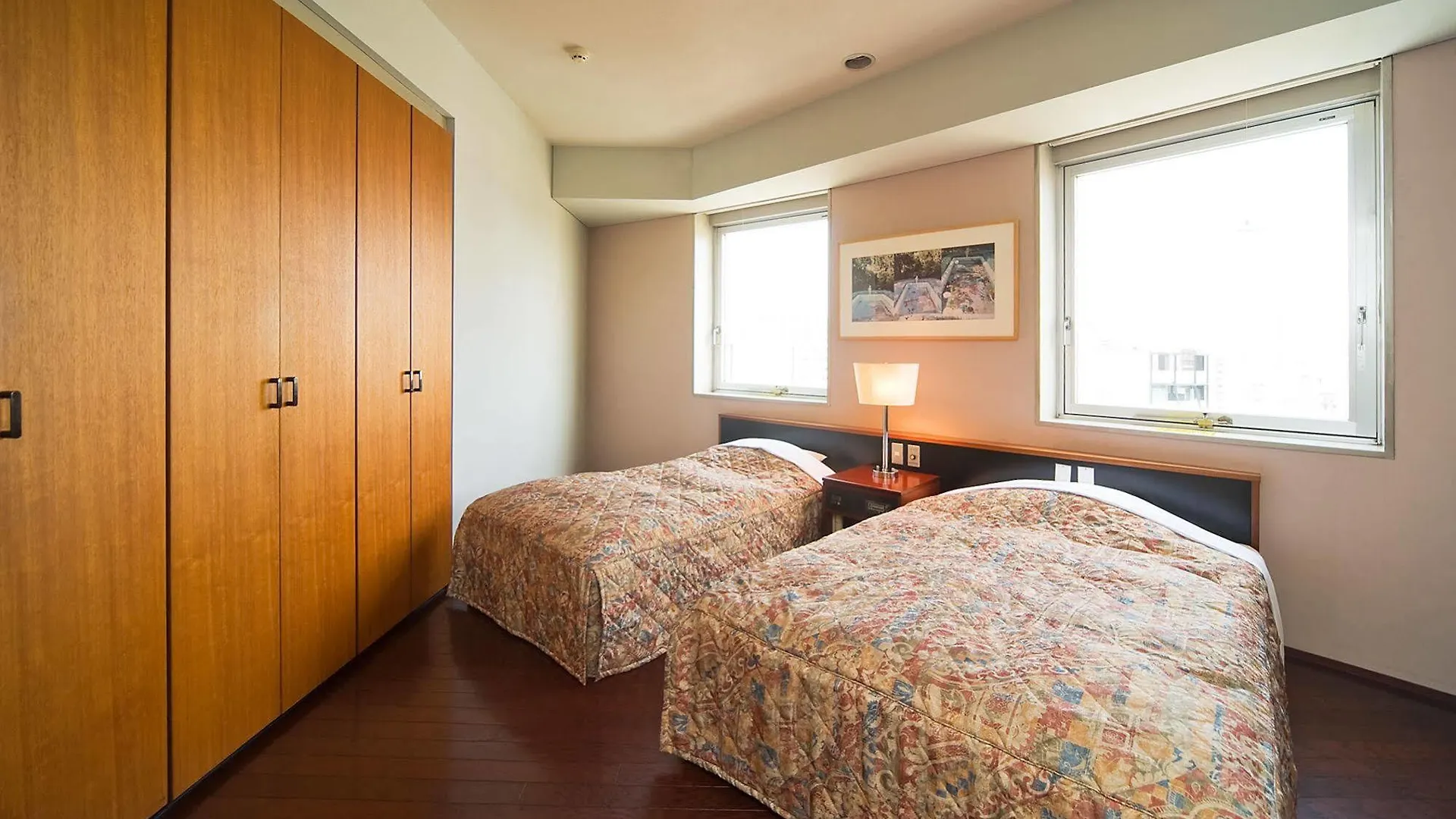The Residential Suites Fukuoka Fukuoka  3*, Fukuoka (Fukuoka)